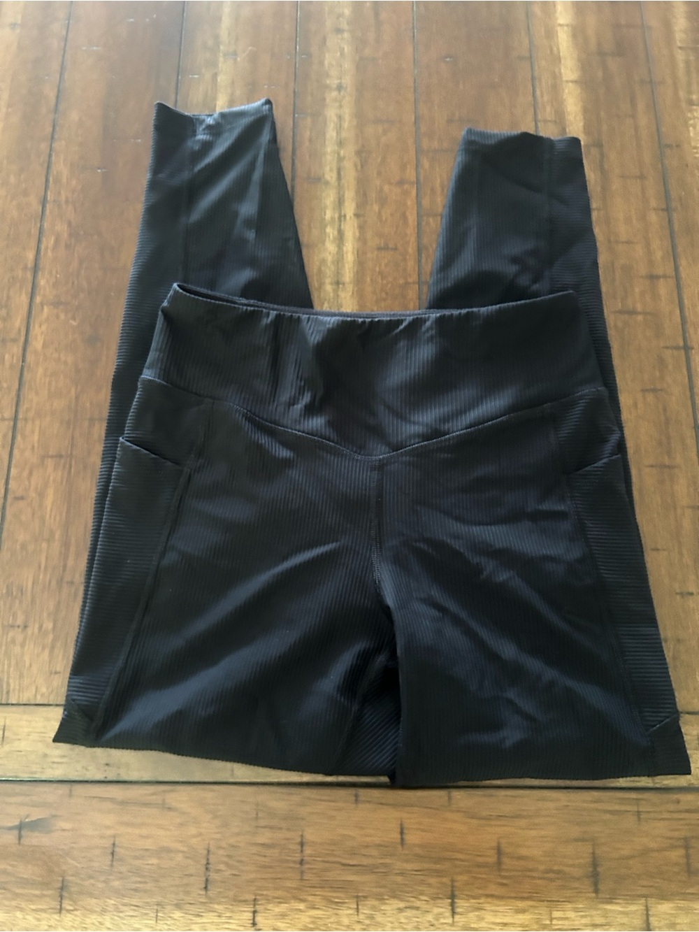 Old Navy Black Powersoft leggings size M